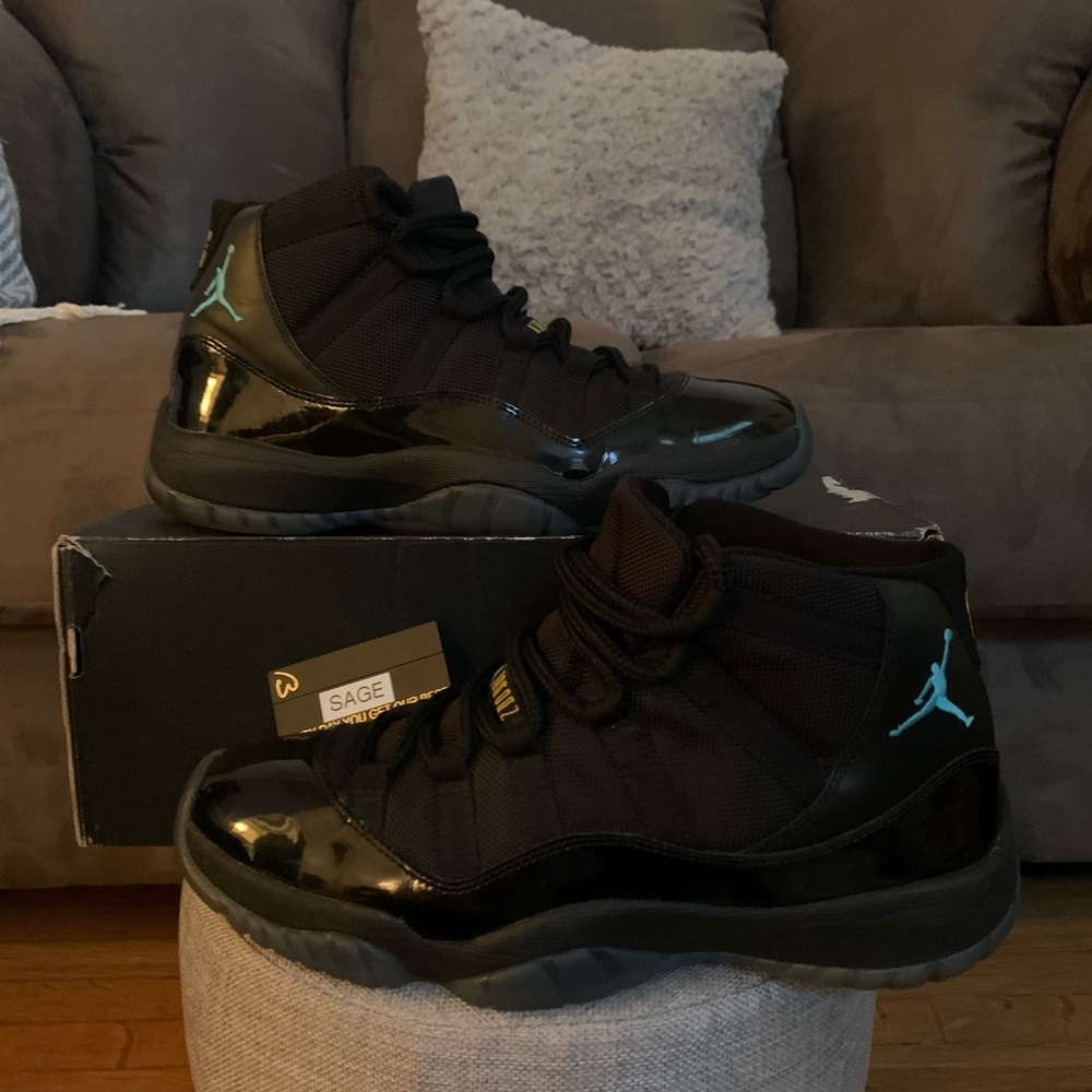 Air Jordan 11 Retro Gamma Blue Size 8.5 Men’s